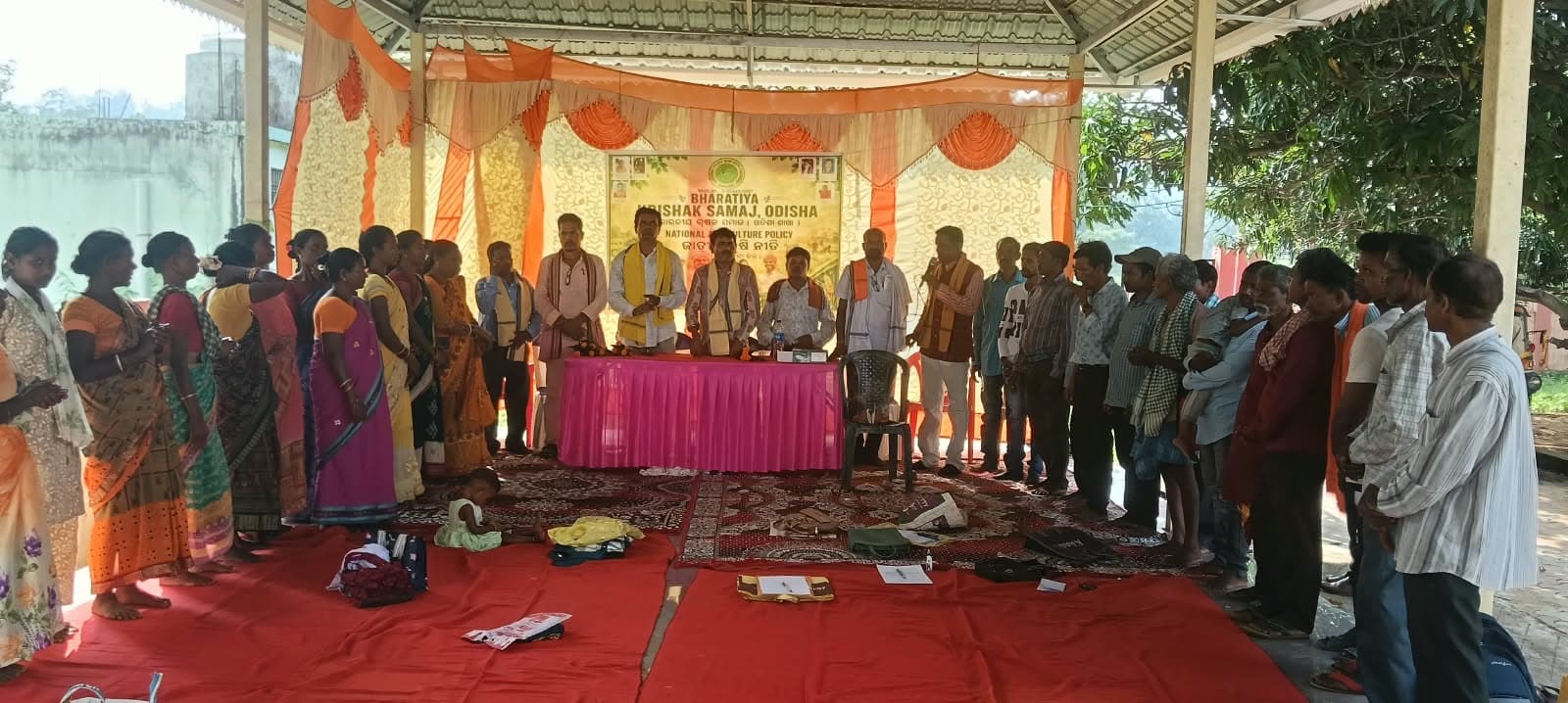Participants gathered at the Sundargarh district meeting