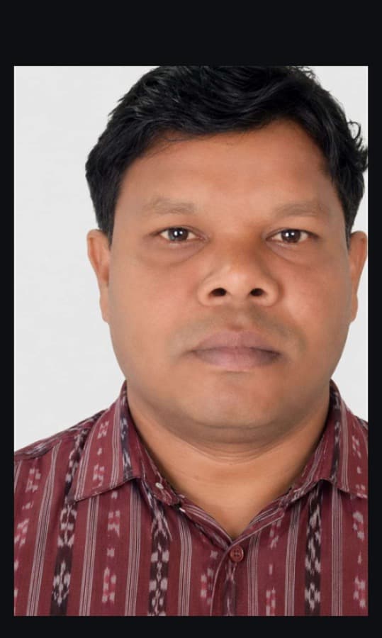 Sri Mahendra Thakur